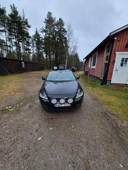 Volvo V50 2011 photo 4