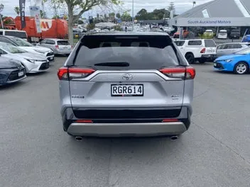Toyota Rav4 2025 photo 4