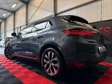 Renault Megane 2022 photo 2