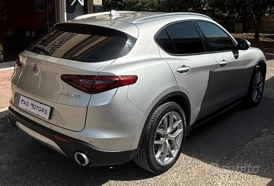 Alfa Romeo Stelvio 2021 photo 5