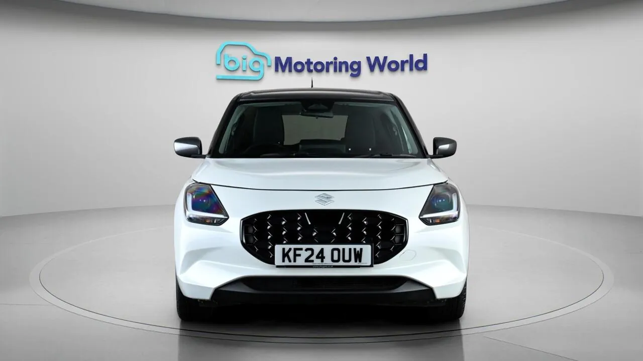 Suzuki Swift 2024 photo 3