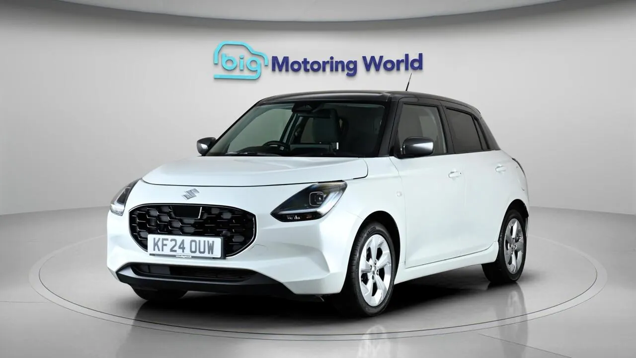 Suzuki Swift 2024 photo 4