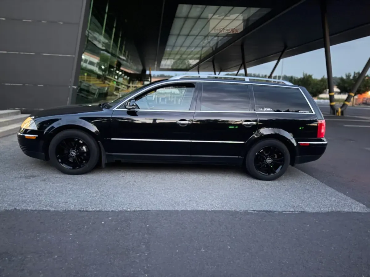 Volkswagen Passat 2004 photo 3