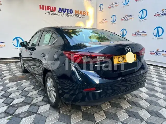 Mazda 3 2016 photo 3