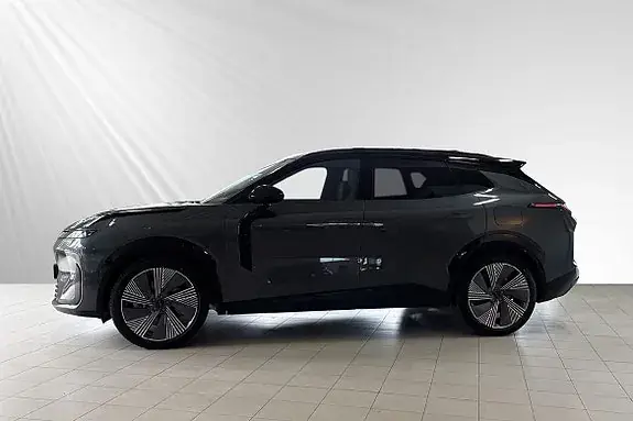Lynk & Co 08 2025 photo 2