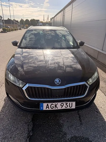 Skoda Octavia 2022 photo 2