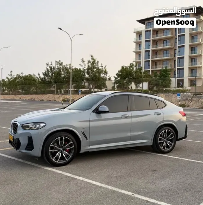 BMW X4 2023 photo 2