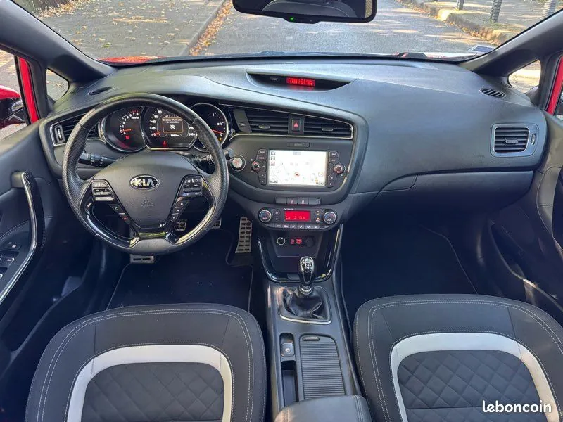 Kia Ceed 2016 photo 3