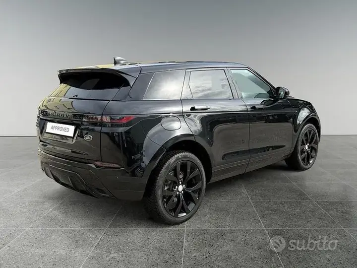 Land Rover Evoque 2023 photo 2