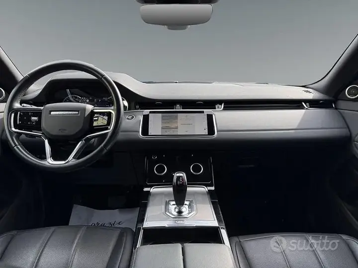 Land Rover Evoque 2023 photo 4