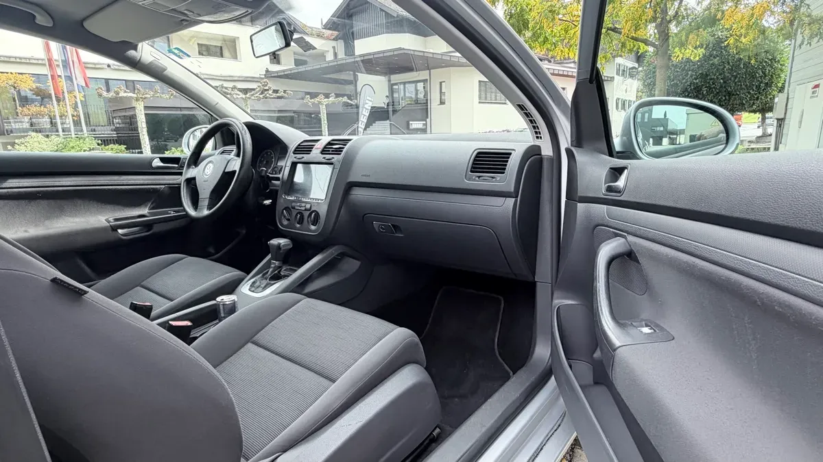 Volkswagen Golf 2007 photo 3