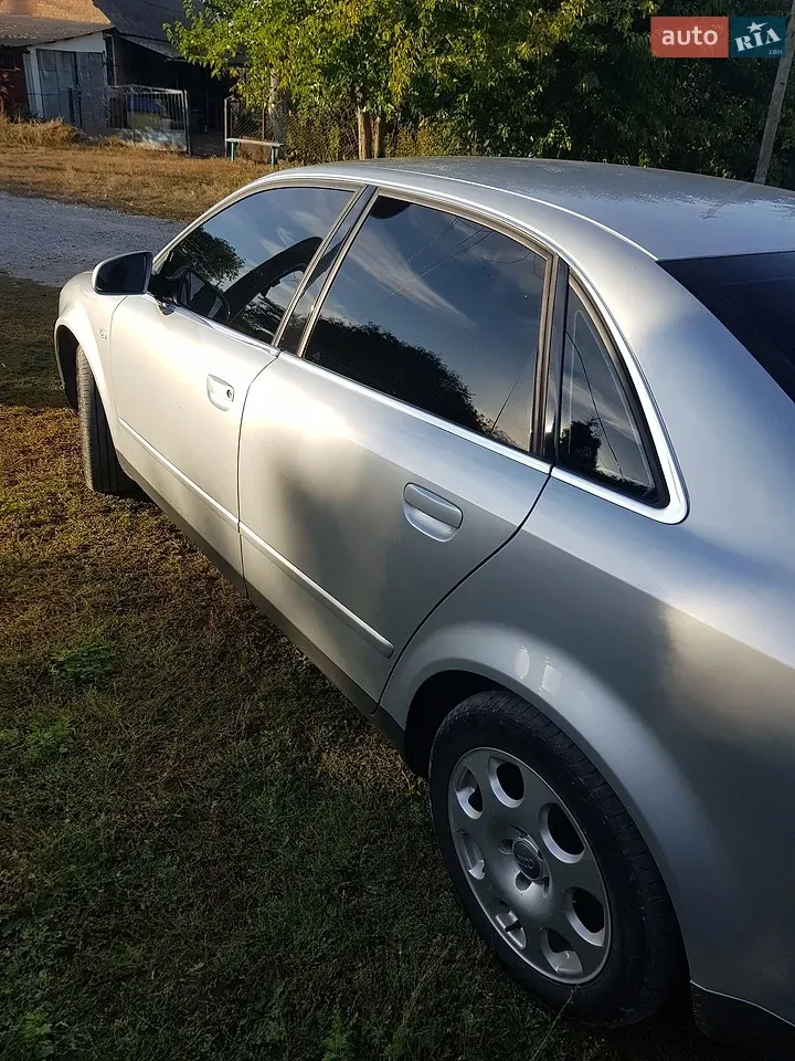 Audi A4 2001 photo 4