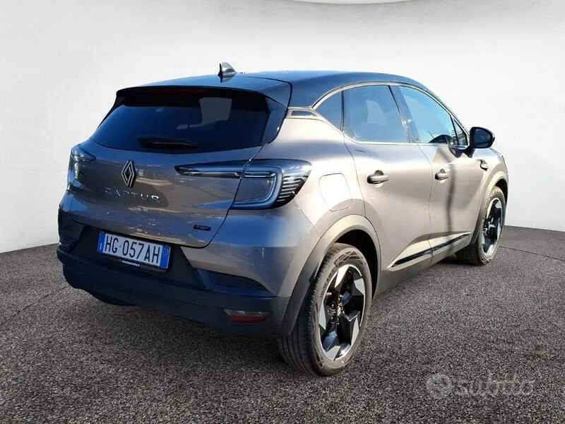 Renault Captur 2026 photo 3