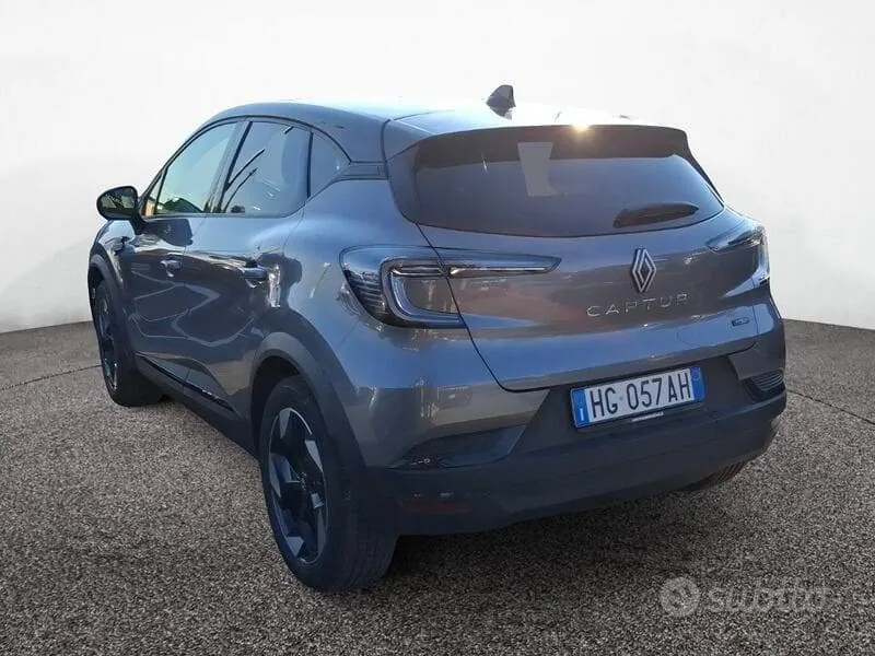 Renault Captur 2026 photo 4