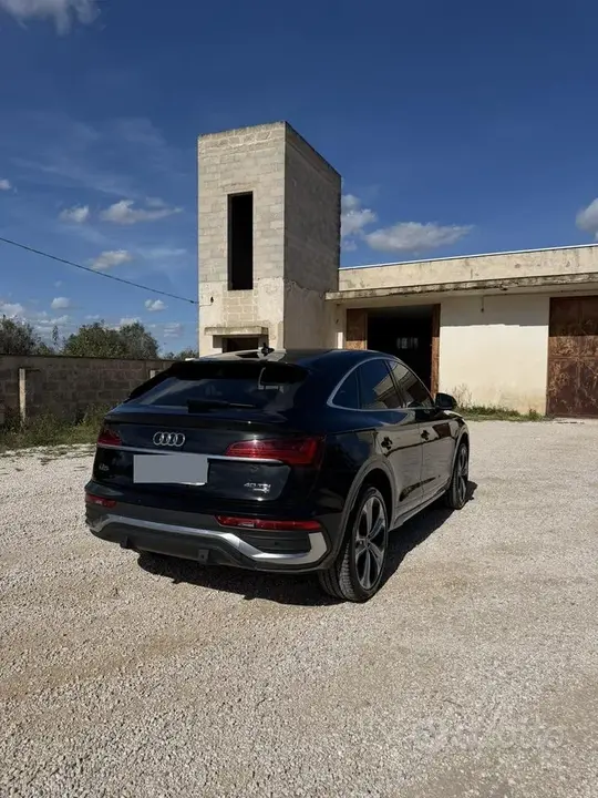 Audi Q5 2022 photo 2