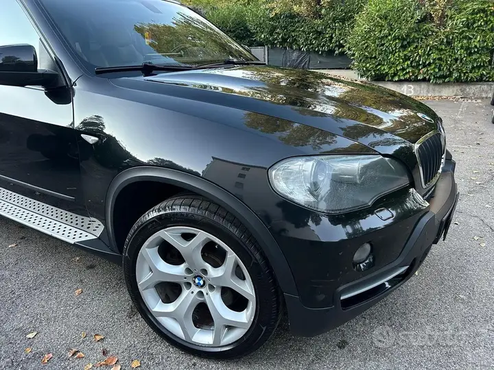 BMW X5 2008 photo 2