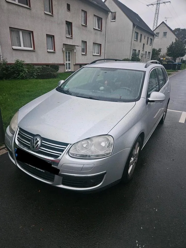 Volkswagen Golf V