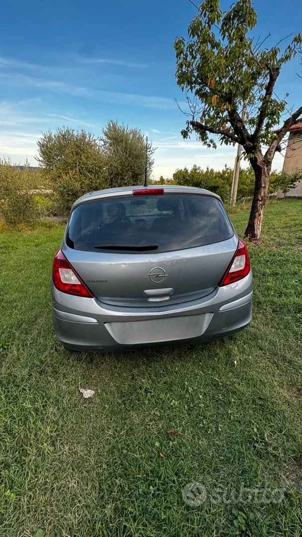 Opel Corsa 2008 photo 2