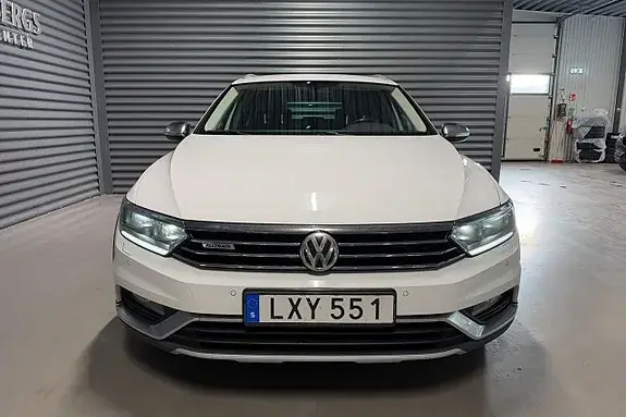 Volkswagen Passat Alltrack 2016 photo 2
