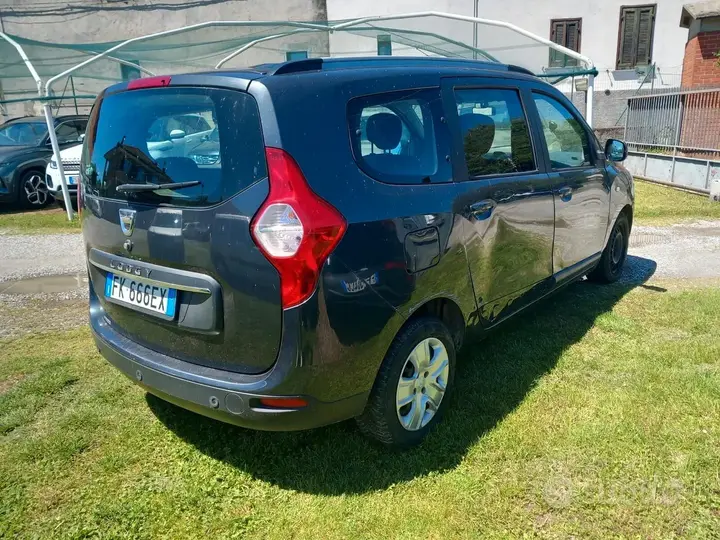 Dacia Lodgy 2017 photo 3