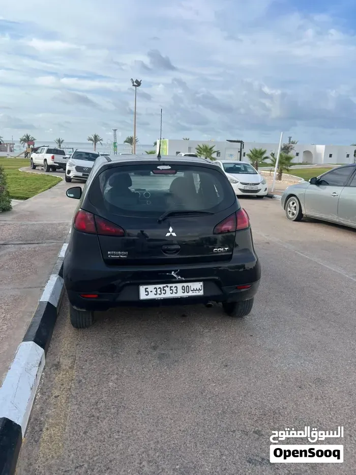 Mitsubishi Colt 2012 photo 2