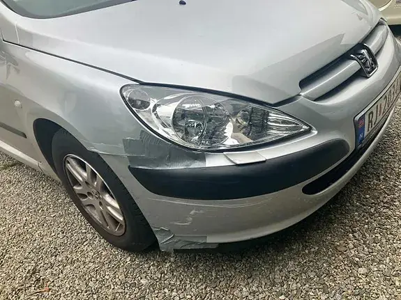 Peugeot 307 2002 photo 2