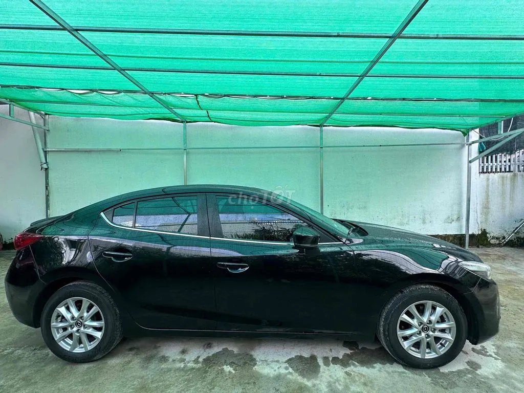 Mazda 3 2019 photo 3