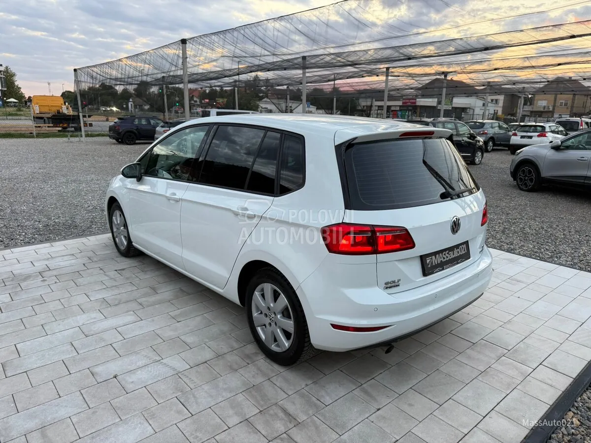 Volkswagen Golf Sportsvan 2015 photo 3