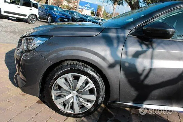 Peugeot 208 2020 photo 5