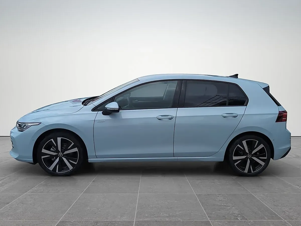 Volkswagen Golf 2026 photo 3