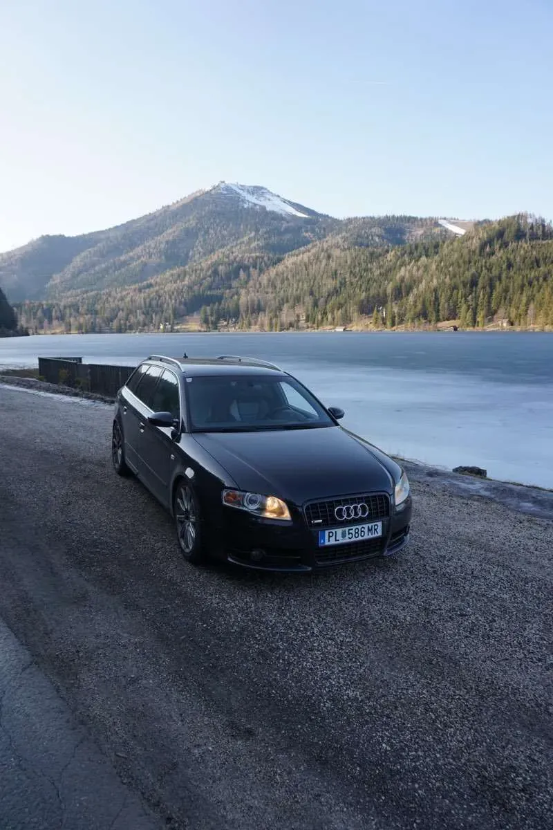 Audi A4 2006 photo 2
