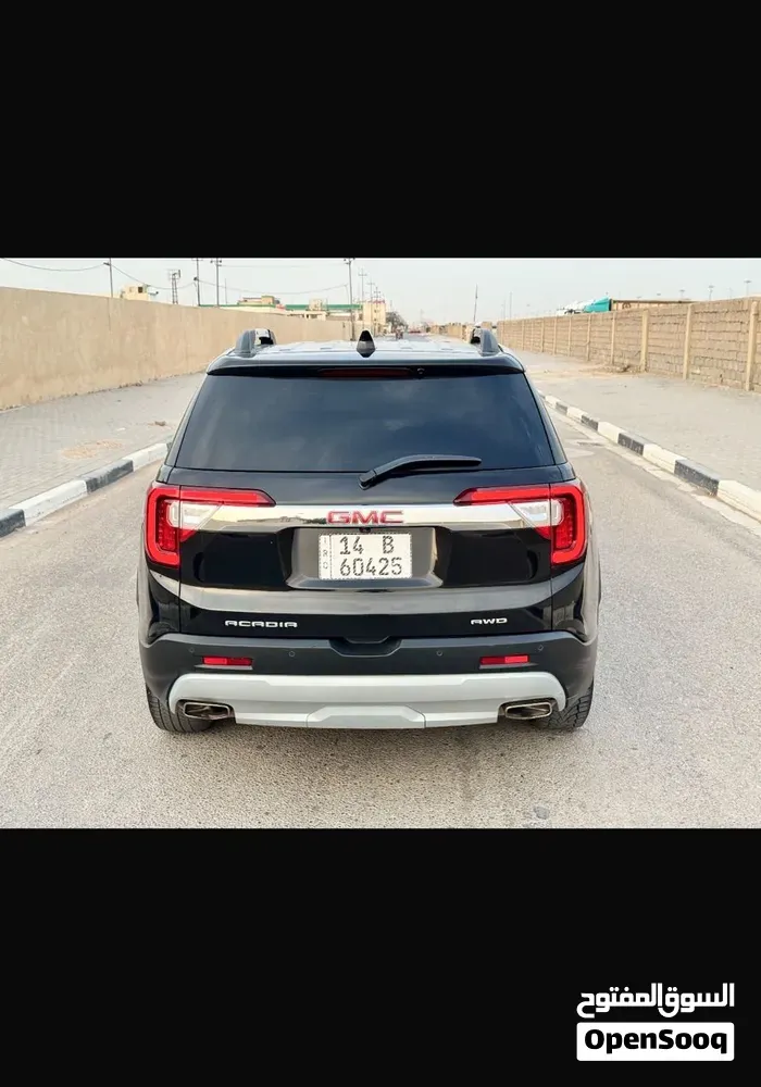 GMC Acadia