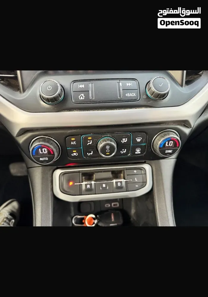 GMC Acadia 2023 photo 4