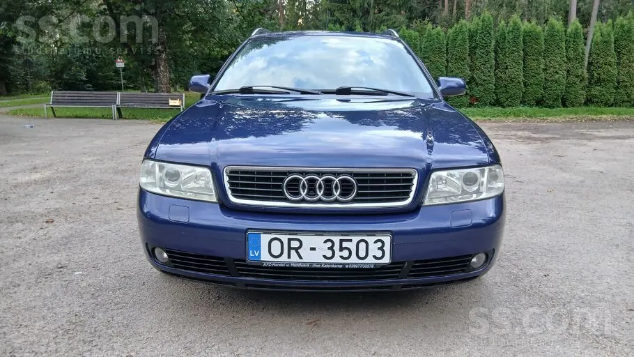 Audi A4 1999 photo 3