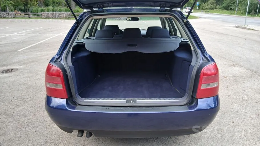 Audi A4 1999 photo 5