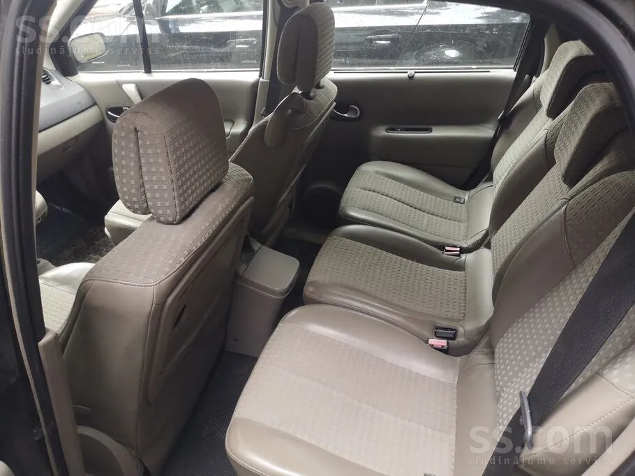 Renault Grand Scenic 2005 photo 5