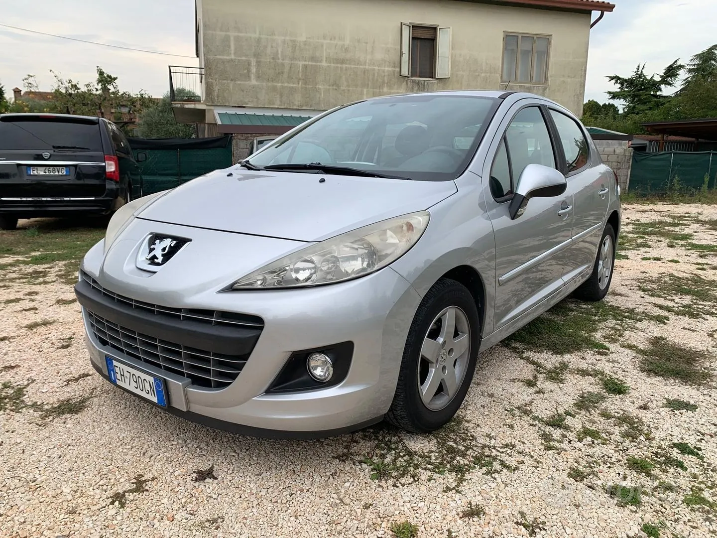 Peugeot 207