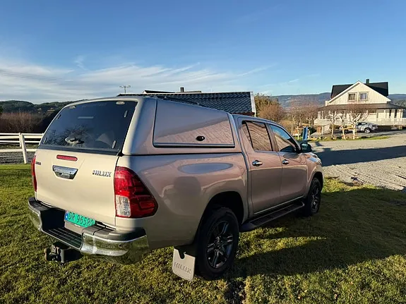Toyota Hilux 2021 photo 3
