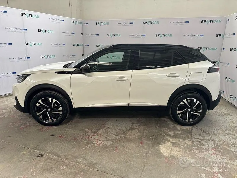 Peugeot 2008 2023 photo 2