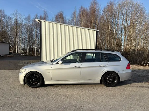 BMW 325D 2007 photo 3