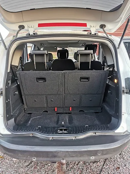 Ford S-Max 2011 photo 5