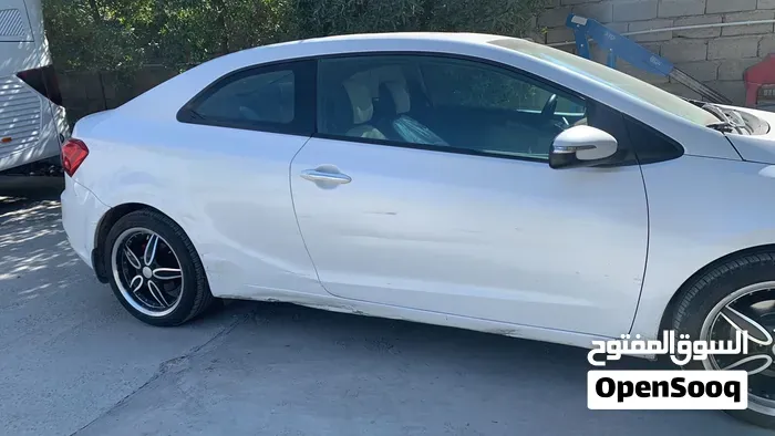 Kia Forte 2014 photo 4