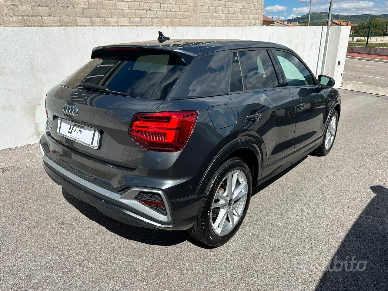 Audi Q2 2025 photo 4