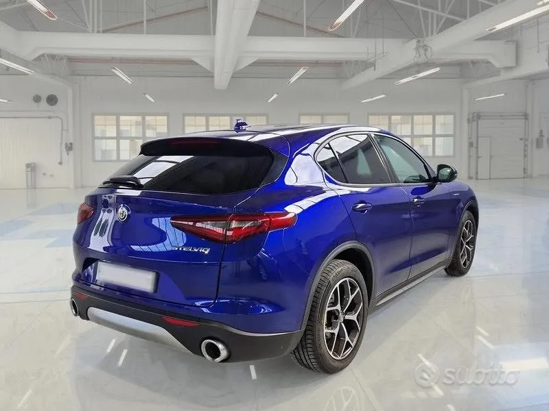 Alfa Romeo Stelvio 2022 photo 4