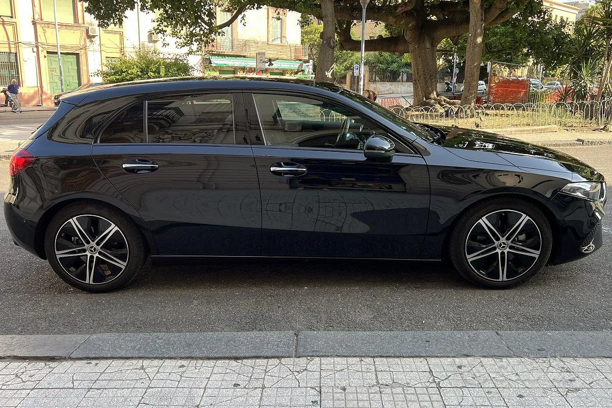 Mercedes-Benz A 200 2024 photo 4