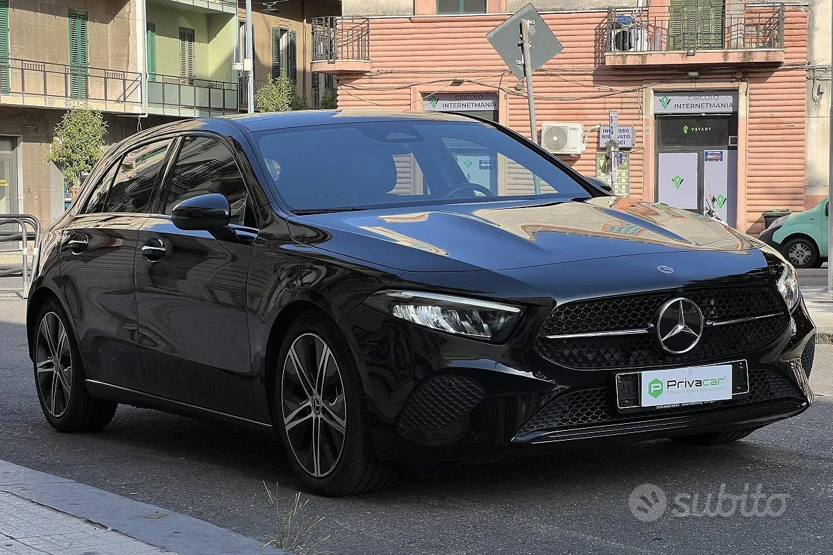 Mercedes-Benz A 200 2024 photo 3