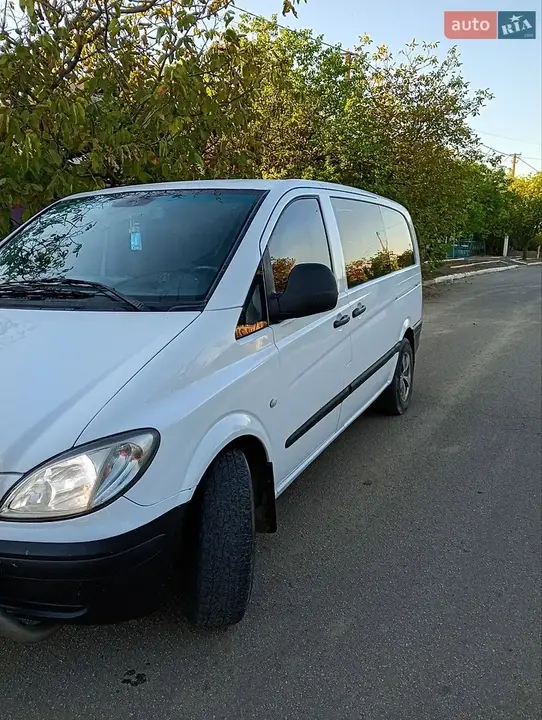 Mercedes-Benz Vito 2004 photo 2