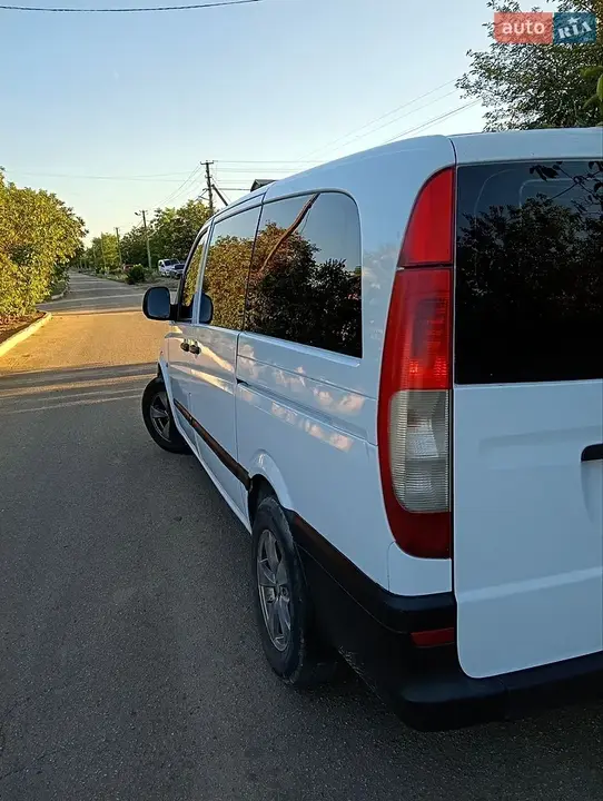 Mercedes-Benz Vito 2004 photo 3