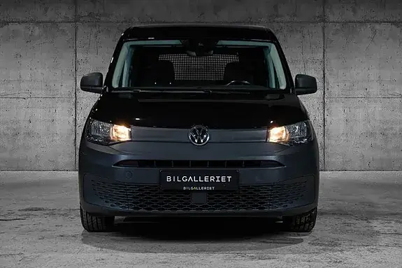 Volkswagen Caddy Maxi 2021 photo 2