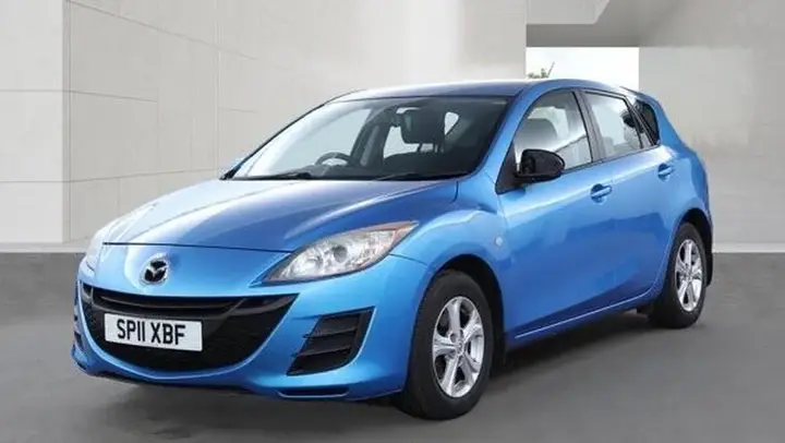 Mazda Mazda3 2011 photo 3